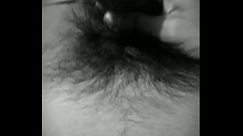Preview 1 of Chubby Doggystyle On Bed - Masturb&aacute_ndome en cuarenta