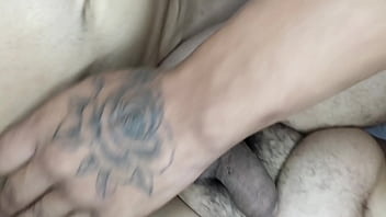 Preview 2 of Facesitting Australian Porn - DOIS PAUZUDOS SOCANDO E REVEZANDO MEU RABO - DONATTO XL E PETTER LION (COMPLETO NO RED)