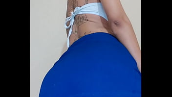 Preview 4 of Xxxvedeo Sanilaone - Morena sexy fode sua buceta e goza no consolo de saia sem calcinha. Completo no sheer ou x red.