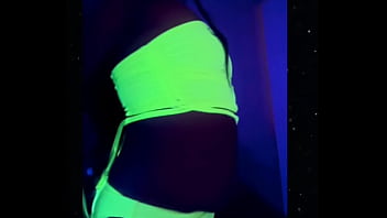 Preview 1 of Cougar Lesbo - Drake Said &ldquo_BabyGuurrrrll&ldquo_