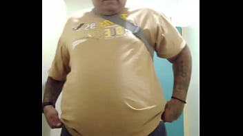 Preview 1 of Opa Riesenschwanz - Vaibhav Urinates At Oceania Hospital