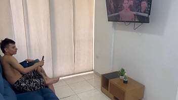 Preview 1 of Petardas Sexo Con Animales - Mi peque&ntilde_a hermanastra me ofrece sexo duro a cambio de llevarla al cine&nbsp_con&nbsp_sus&nbsp_amigas. PRIMERA PARTE.