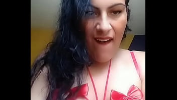 Preview 3 of Ruiva Lennox - Momento sensual no meu quarto....