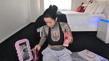 Preview 2 of Xxxxnepala - Shopping and unboxing