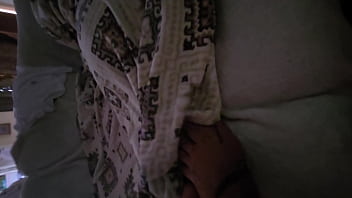 Preview 2 of Shemale Fantasi Sex - Mujer de mi hermano acostada llegue a visitarlo y no estaba,  asi que estaba su mujer acostada y no desaproveche para manosearlar