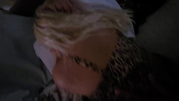 Preview 3 of Shemale Fantasi Sex - Mujer de mi hermano acostada llegue a visitarlo y no estaba,  asi que estaba su mujer acostada y no desaproveche para manosearlar