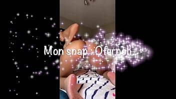 Preview 2 of Sex 15 Year Story - Je twerk sur mon lit &agrave_ Paris pendant les gr&egrave_ves...