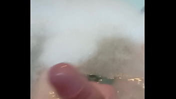 Preview 1 of Cuming On Toothbrush - geil wichsen