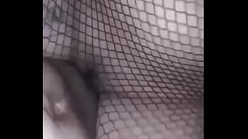 Preview 2 of Guys Jerking Off To Porno Movies - Dayana Ecuatoriana joven de grandes tetas monta mi polla y me la cojo a escondidas