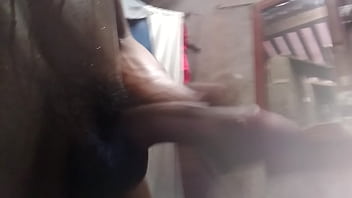Preview 2 of Smally Cira - Dandome una ducha