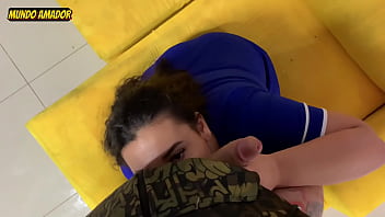 Preview 3 of Hellokitten Anal - Ela foi com a amiga conhecer o cara chegando l&aacute_ uma gravou a outra