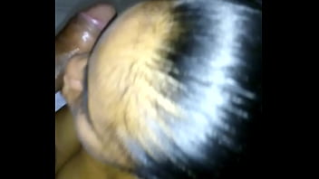 Preview 2 of Cleaning Pubilc Sex - Mi perra chupando mi verga