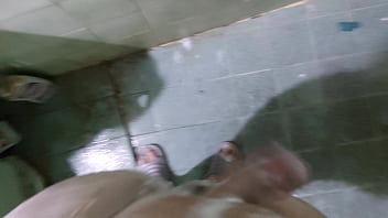 Preview 3 of Mom Help His Son To Masturbating - Una lavadita de rifle