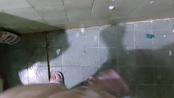 Preview 1 of Mom Help His Son To Masturbating - Una lavadita de rifle