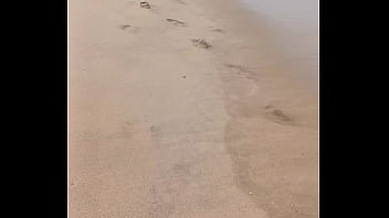 Preview 1 of Reid Pussy Porn - Pee spotting public beach