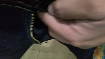 Preview 1 of Rassi Band Kar - Una buena paja con el chocho de juguete - AnzzoSan