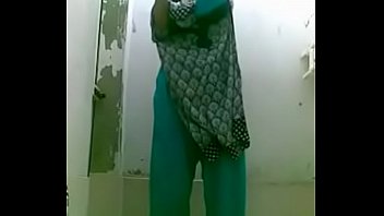 Preview 1 of Indian 20 Years 1st Time Sex - bottle bating indian wife in shower for a selfie