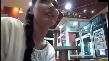 Preview 2 of Young Sexy Thick Teen - Gozei nas batatas da minha namorada
