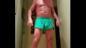 Preview 4 of Sex Sthan - While the husband is washing the dinner dishes and Pervy PapiFachero is waiting his turn to dry,  what&#039_s he supposed to do ...