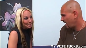 Preview 1 of Schooll Muslim - My wife likes getting fucked really hard