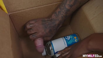 Preview 1 of Samaal Garlss - Ebony Mystique Gets Shower Delivery