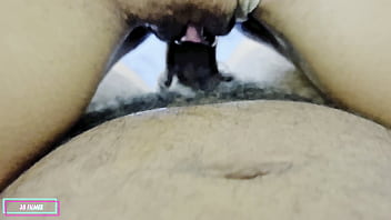 Preview 4 of Cremela - MINHA BUCETA EST&Aacute_ TODA MOLHADINHA
