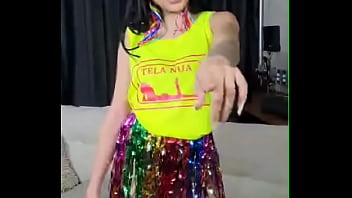 Preview 2 of Indianmom Sex - No carnaval v&aacute_ de carona com Eva Perez