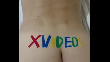 Preview 1 of Elle Bouffe Sa Creme De Chatte - Verification video