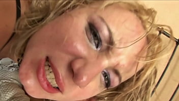 Preview 2 of Hot Full Mom Xxx Vidio - blonde slut gets anal sex anal fisting double penetration