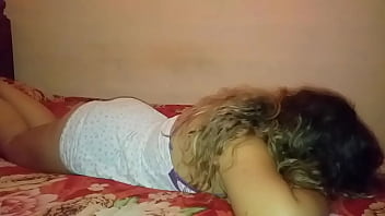 Preview 1 of Seachsoha Haski - Morena bien caliente se deja grabar en un video casero y obtiene sexo rico y ardiente de una gran polla
