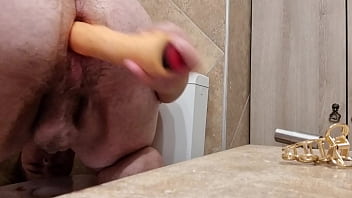 Preview 3 of Pyli Bar - Gay boy gapes from huge dildo