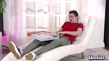Preview 1 of Azeri Seks 2017 Xnxxcom - Tina Tolly ANAL Fucked By Pizza Dude - NOOKIES