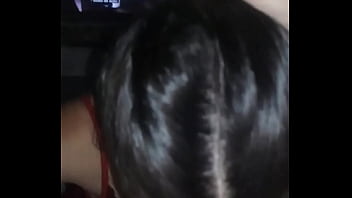 Preview 3 of Fim Xes Xox - Novinha Debora Prado fazendo sexo oral profundo durante a noite