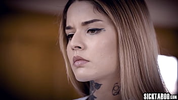 Preview 1 of Filiffina - Latina Vanessa Vega sucked dick in front of the doctor to afford surgery