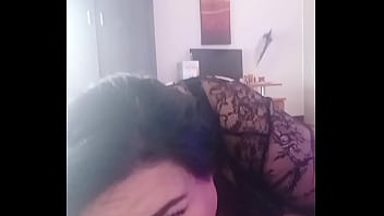 Preview 2 of Suck My Stepmoms Toes - Polla XL me da rico vicio en mi boca hasta llenarme de mucha leche