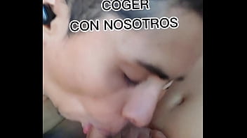 Preview 2 of New Bhachi Fast Sexx - Me encontr&eacute_ con este putito delgadito y lampi&ntilde_o,  le encanta com&eacute_rsela y que se vengan entre 3 en su cara.