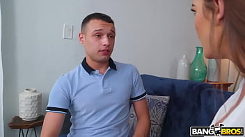 Preview 2 of Nesty Woodman Casting Jalace - Mom Of Your Dreams