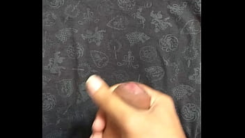 Preview 2 of Facke Doctor Bathroom Dick Visit - GOZANDO NA CAMISA DO GAME OF THRONES
