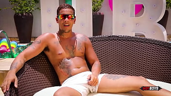 Preview 1 of Anjali Yadav - Metendo pica no tatuado gostoso