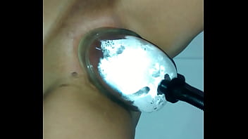 Preview 1 of Www Suneleon Xxx Hd Com - Escrava submissa no pump