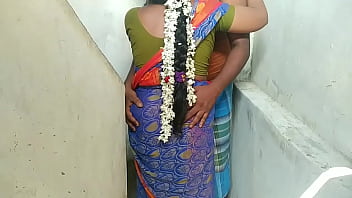Preview 1 of Babi Bangla Sex - tamil aunty long hair sex with servant boy