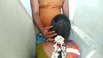 Preview 4 of Babi Bangla Sex - tamil aunty long hair sex with servant boy