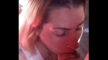 Preview 2 of Kit Kat Anal Xxxx - Una rica chapita le doy a mi amigo y me da toda la leche