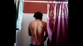 Preview 1 of Avi Video Xxx Bp 2018 - En la regadera