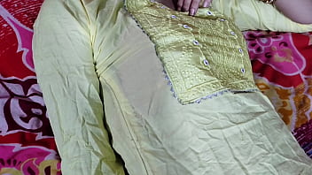 Preview 1 of Xporn Fat - A Sexy Slim Stepmom Enjoyed With Her Stepson In The Night