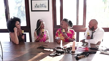 Preview 3 of Rich Girl Black - CASAL BLACK RJ NO SENSUALCAST (EVENTO SANTA CALIENTE) - COMPLETO (SHEER/RED)