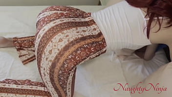 Preview 2 of Suslust - Step-Mom is Stuck making my Bed
