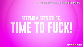 Preview 4 of Indian Ekaa - Stepmom Gets Stuck,  Time To Fuck! / Brazzers  / download full from http://zzfull.com/time