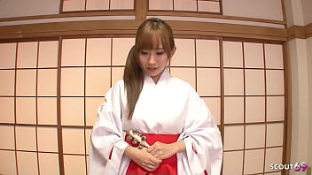 Preview 1 of Porn Kak Rvut Celku - Traditional Japanese Teen seduce to uncensored MMF 3Some Sex by two Boys with Facial and Creampie