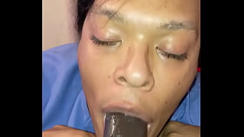 Preview 3 of Foot Com - POV Tsjuicybee throat after work